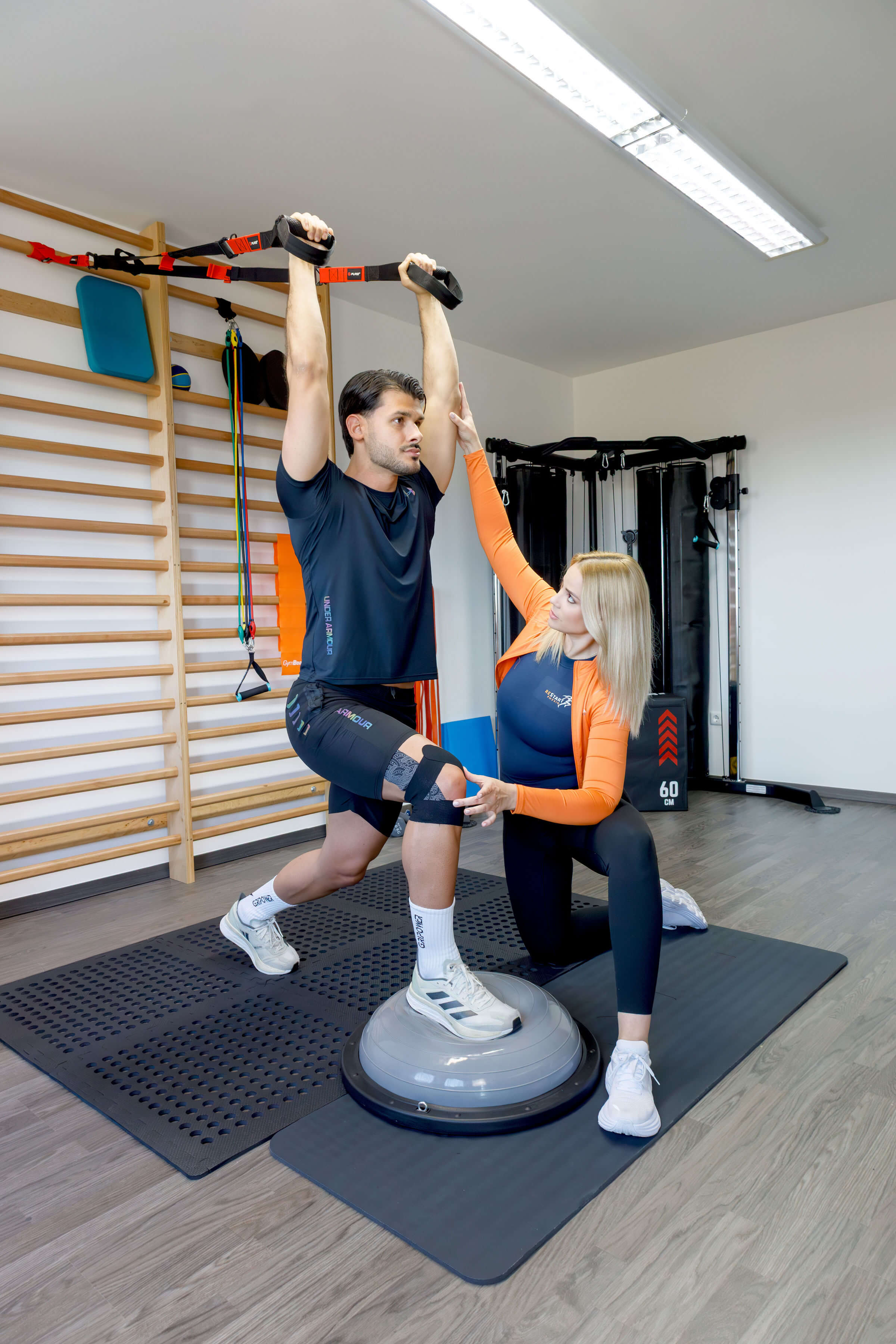 Forrás Fernanda gyógytornász-fizioterapeuta – gerincstabilizáció fitball labdával Győrben